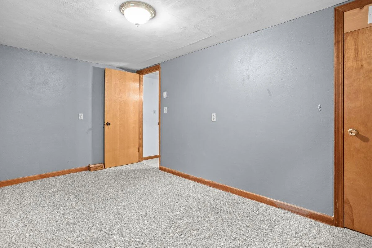 5840 Viewpoint AVE - Photo 30