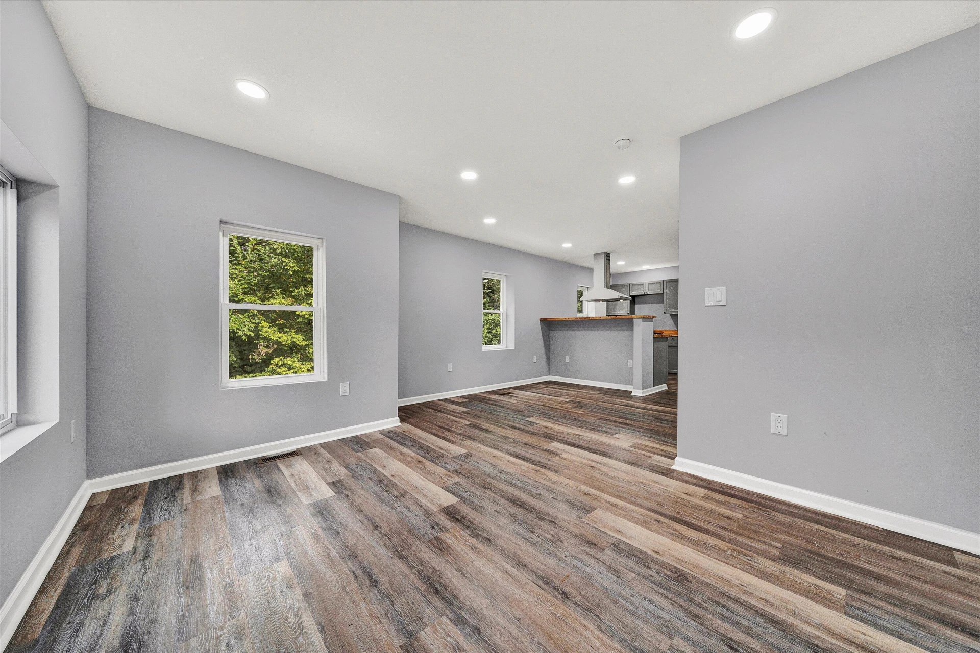 1745 19Th ST - Photo 4