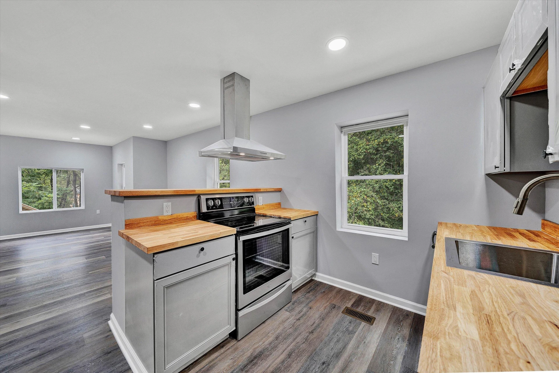 1745 19Th ST - Photo 8