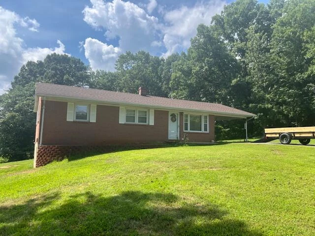 5771 Mountain Valley RD