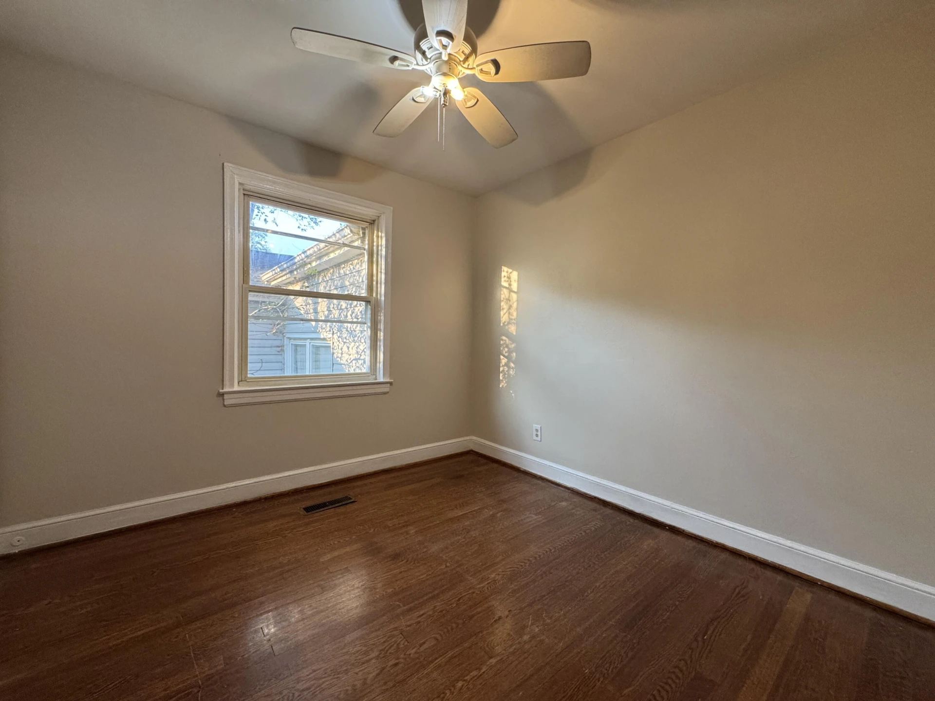 403 Liberty RD - Photo 12