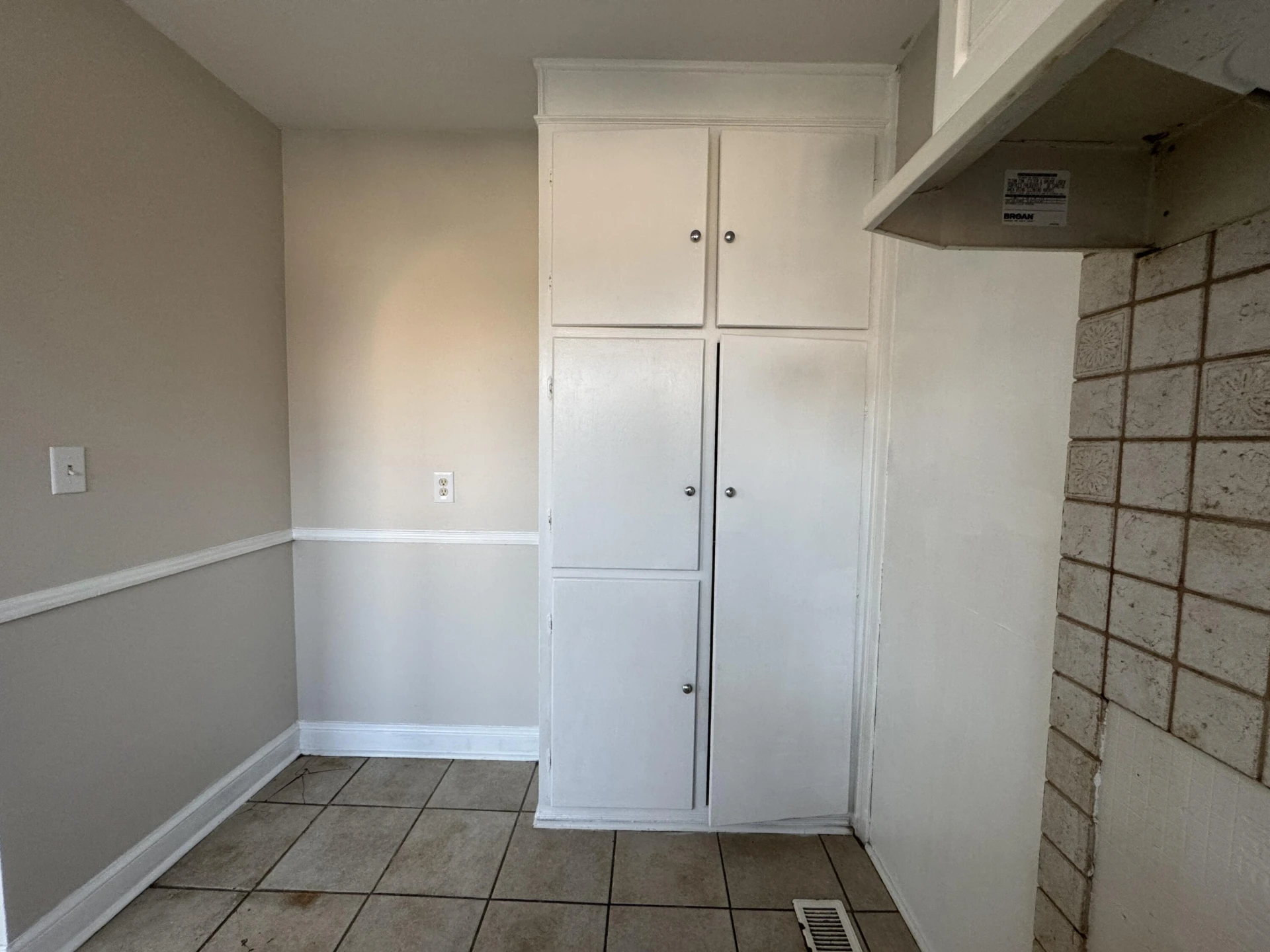 403 Liberty RD - Photo 9