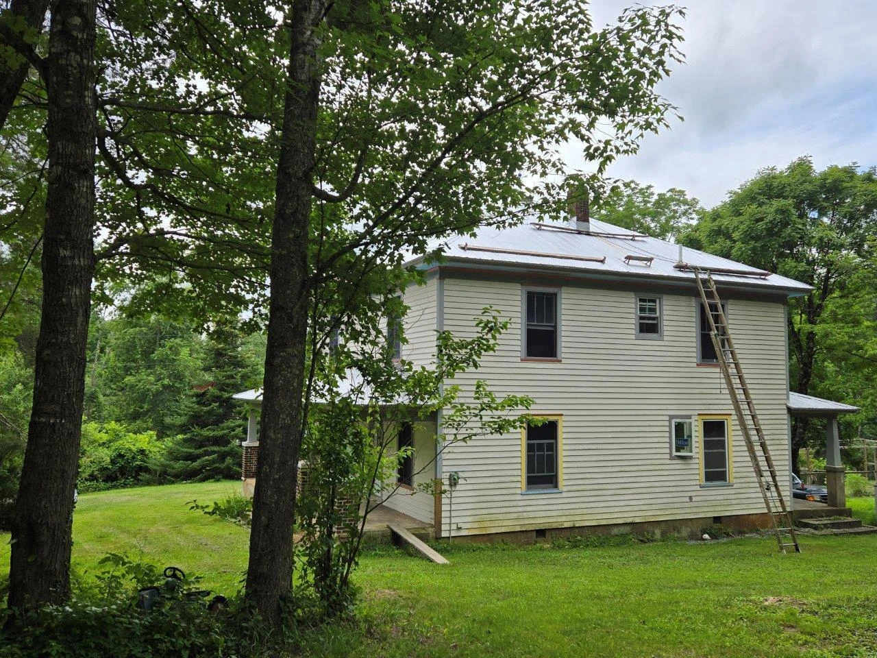 8947 Sugar Run RD - Photo 10