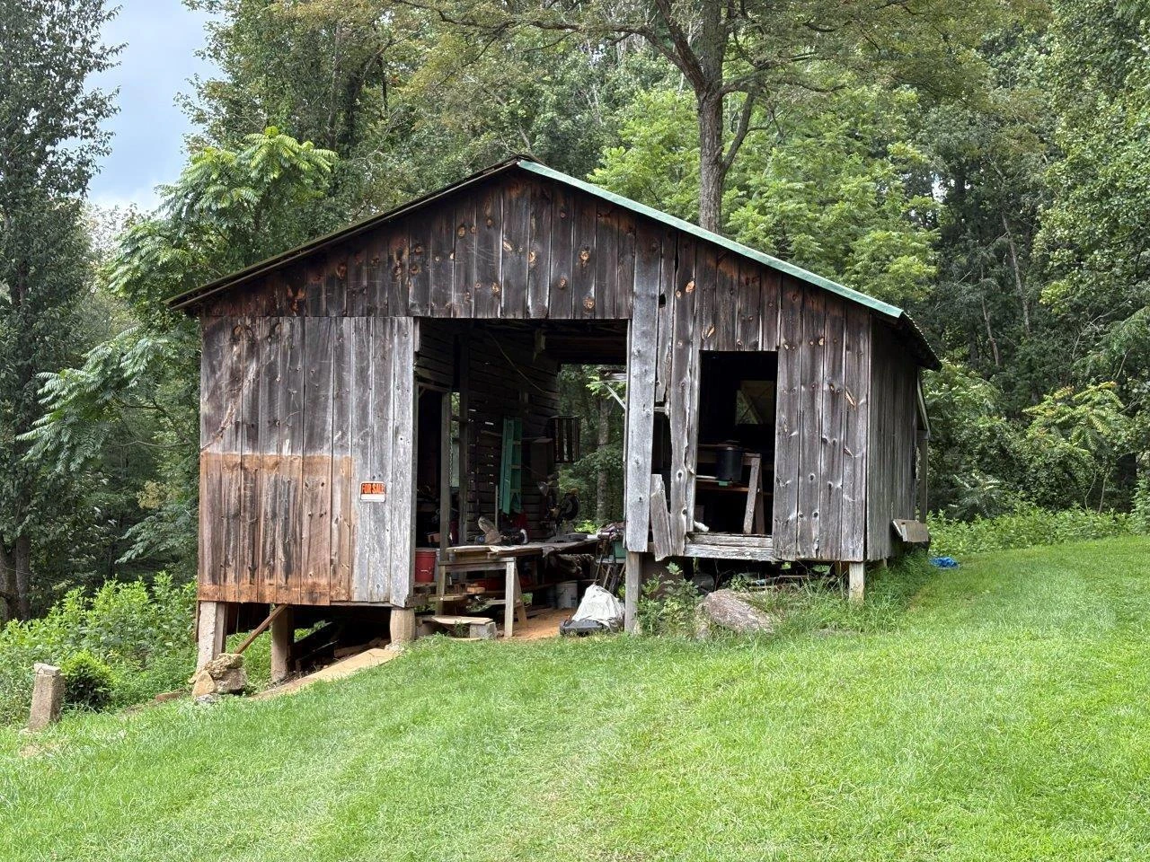 8947 Sugar Run RD - Photo 22