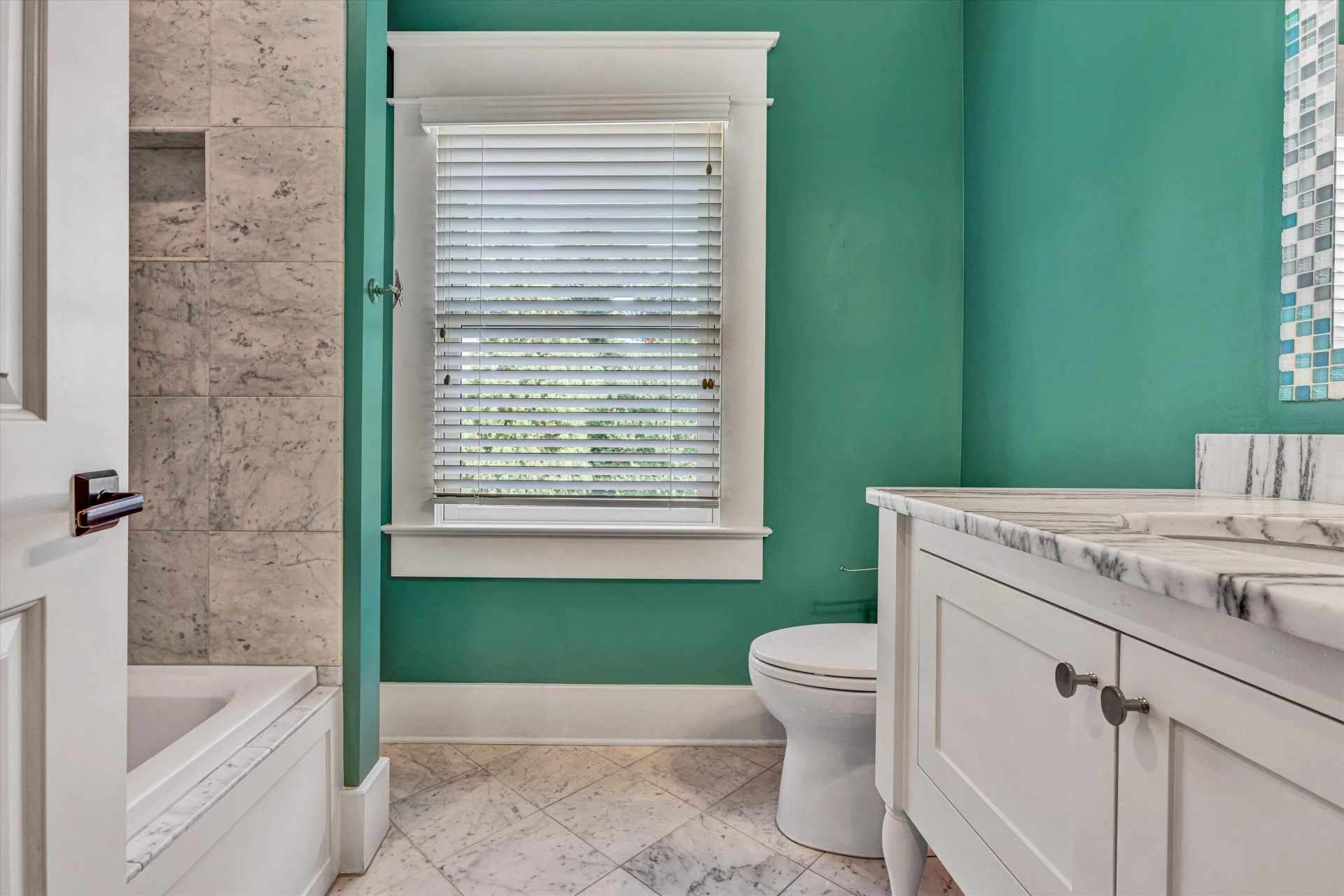 6060 Roycroft DR - Photo 45