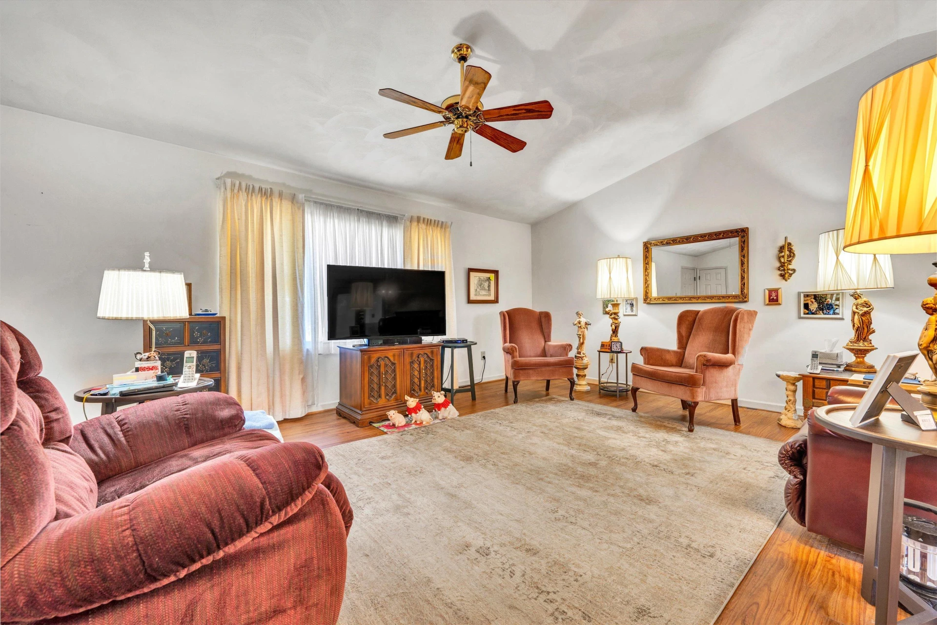 573 Crestland DR - Photo 19