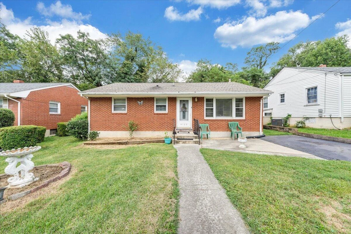 4133 Fielding AVE