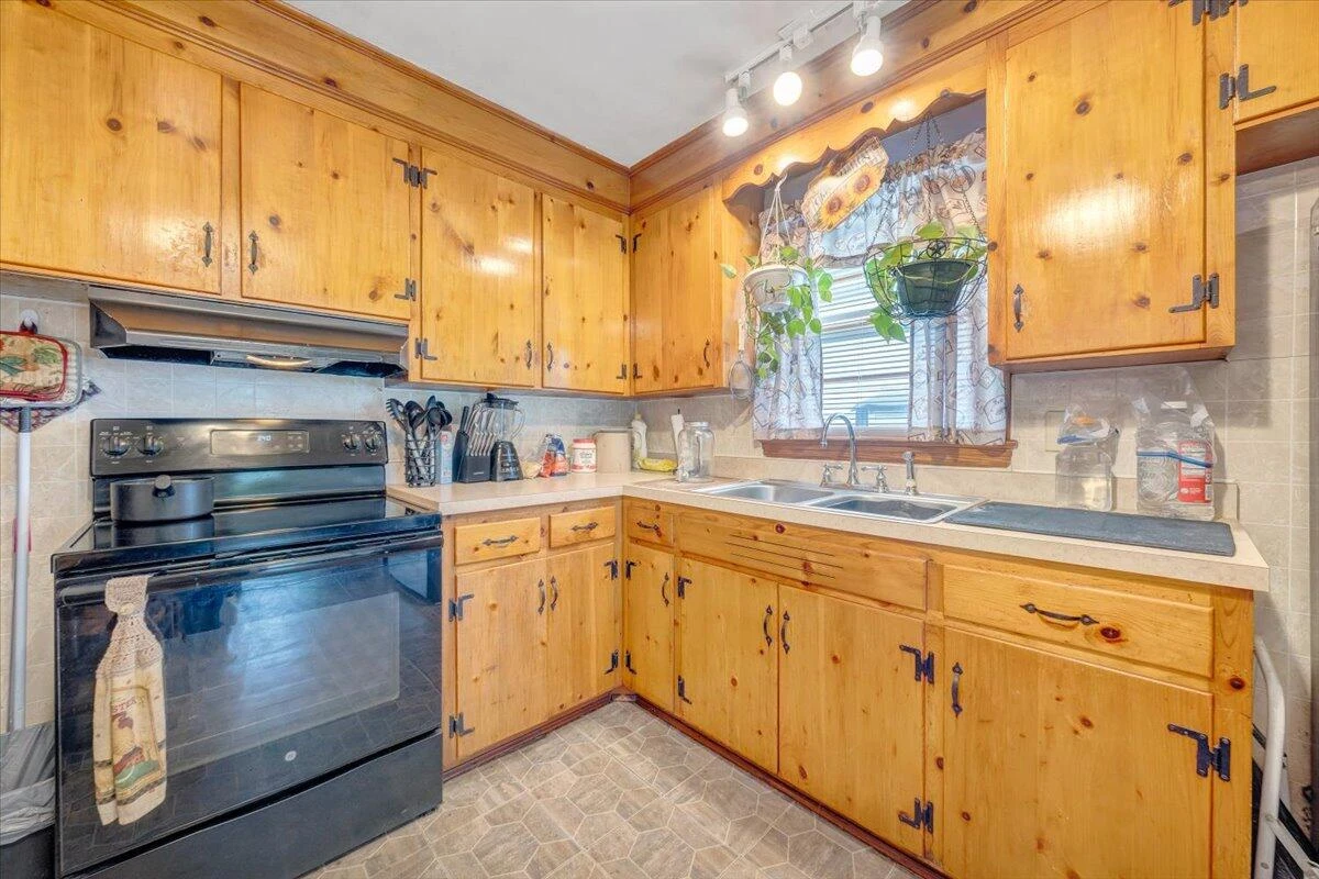 4133 Fielding AVE - Photo 10