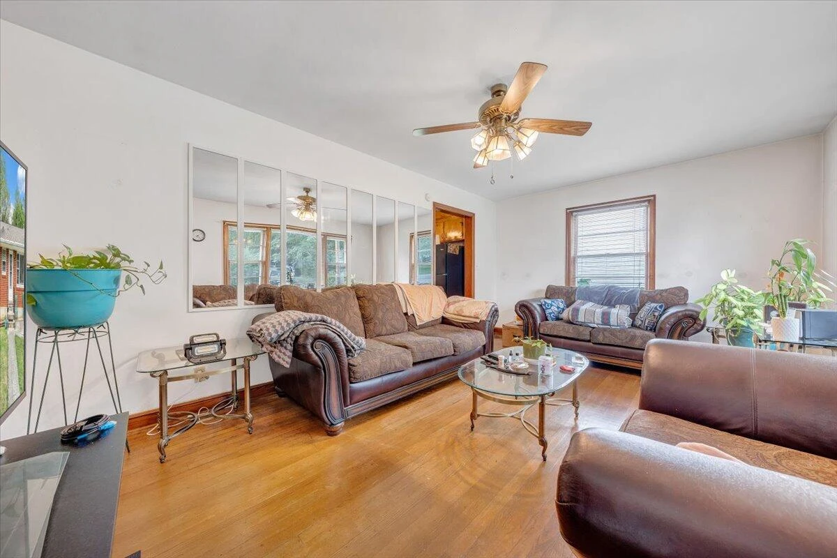 4133 Fielding AVE - Photo 3
