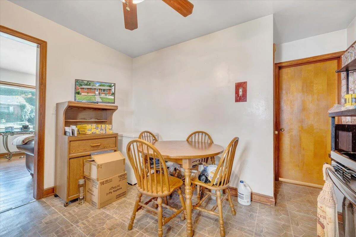 4133 Fielding AVE - Photo 7