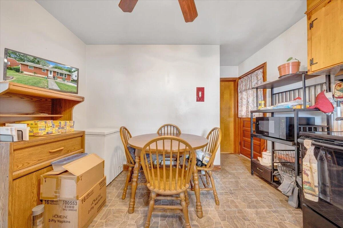 4133 Fielding AVE - Photo 8