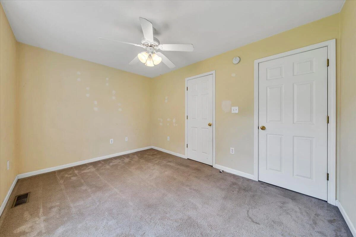 530 Jackson AVE - Photo 21