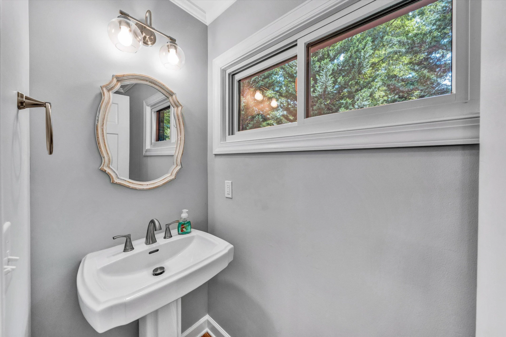 1012 Jefferson Dock RD - Photo 7
