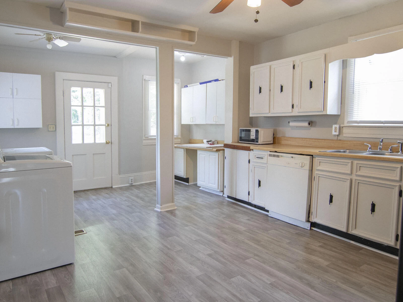 1227 Buena Vista BLVD - Photo 5