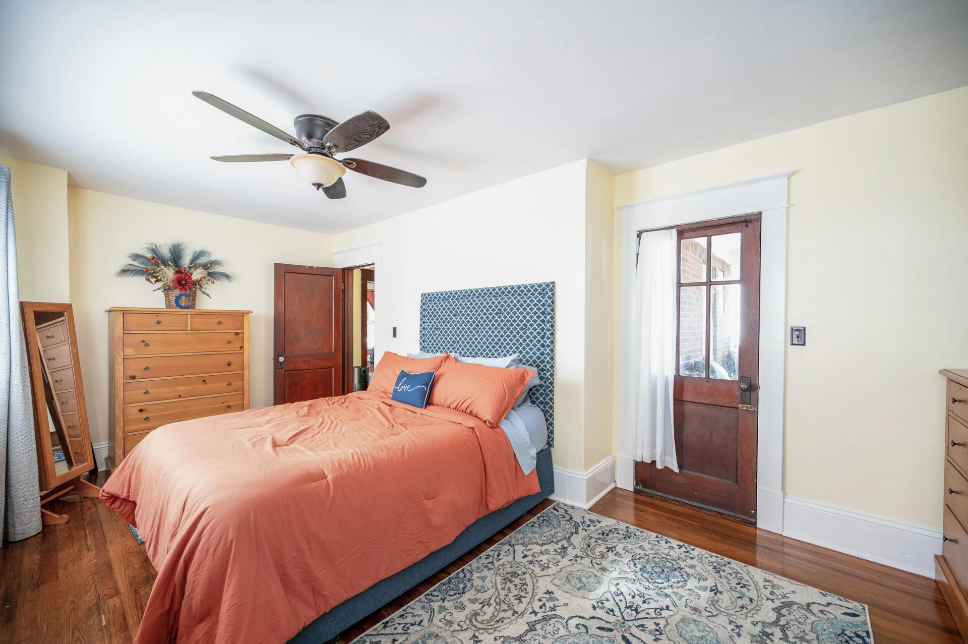 1710 Kenwood BLVD - Photo 24