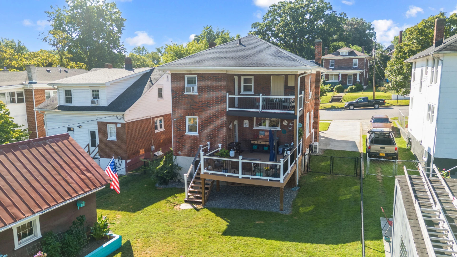 1710 Kenwood BLVD - Photo 4