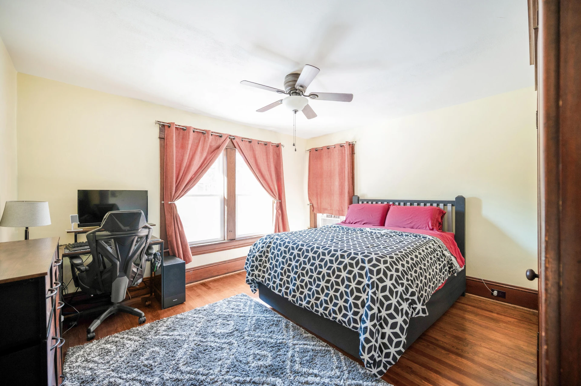 1710 Kenwood BLVD - Photo 34