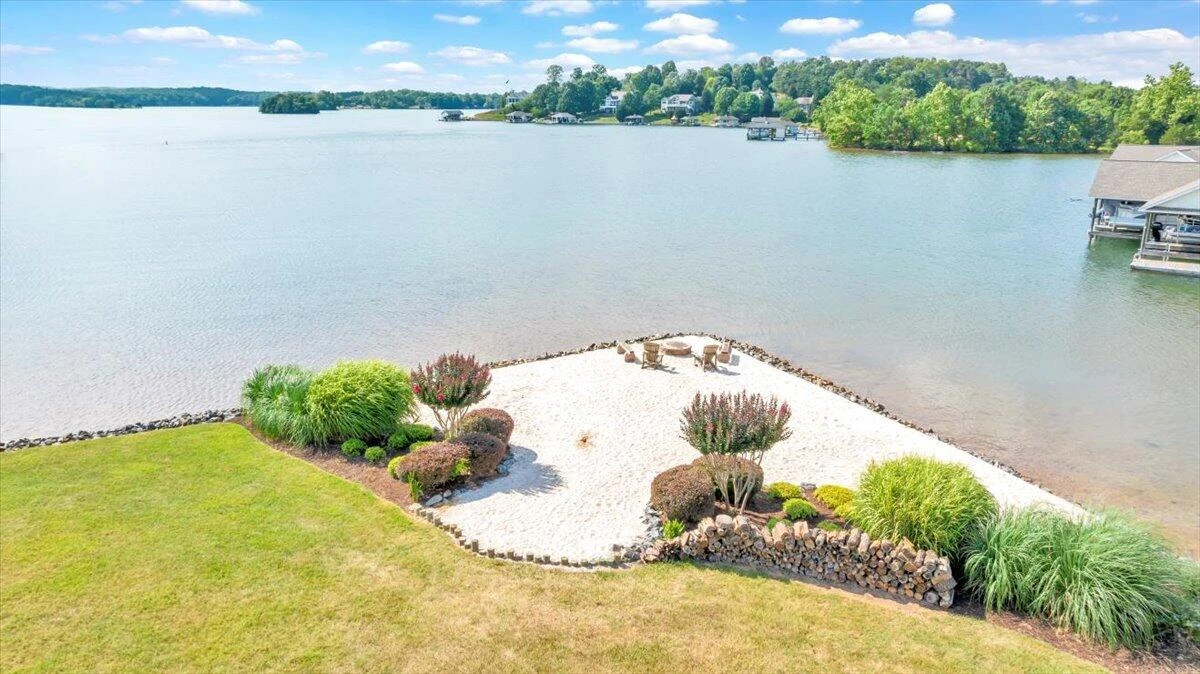305 Lands End CIR - Photo 113