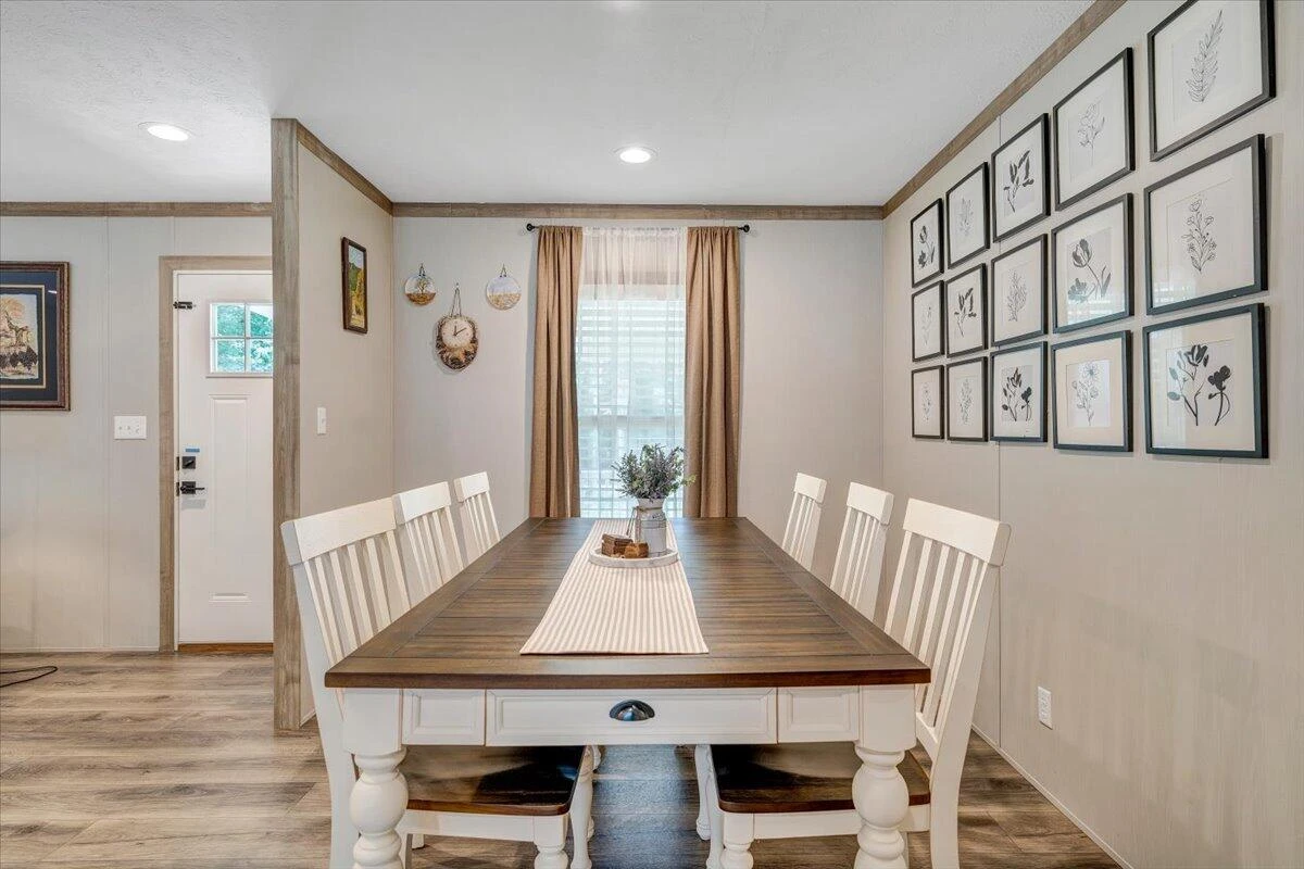 2088 Flint Hill RD - Photo 10