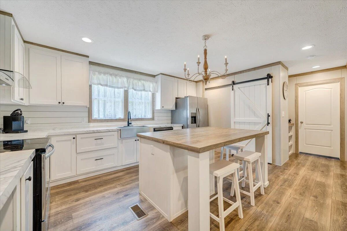2088 Flint Hill RD - Photo 11