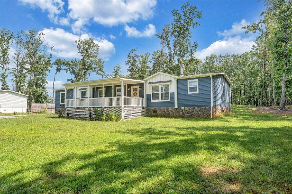 2088 Flint Hill RD - Photo 2