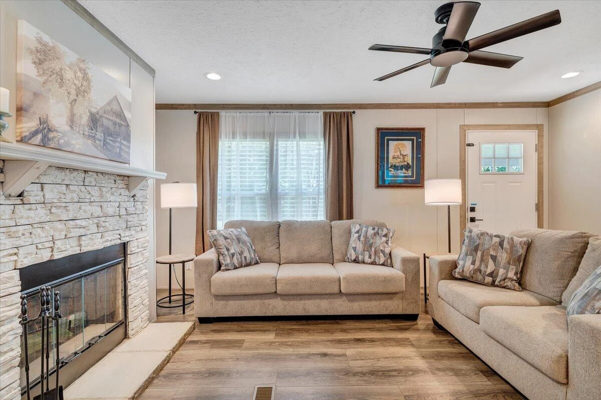 2088 Flint Hill RD - Photo 6