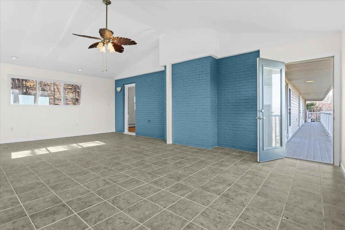 1909 Pelham DR - Photo 21
