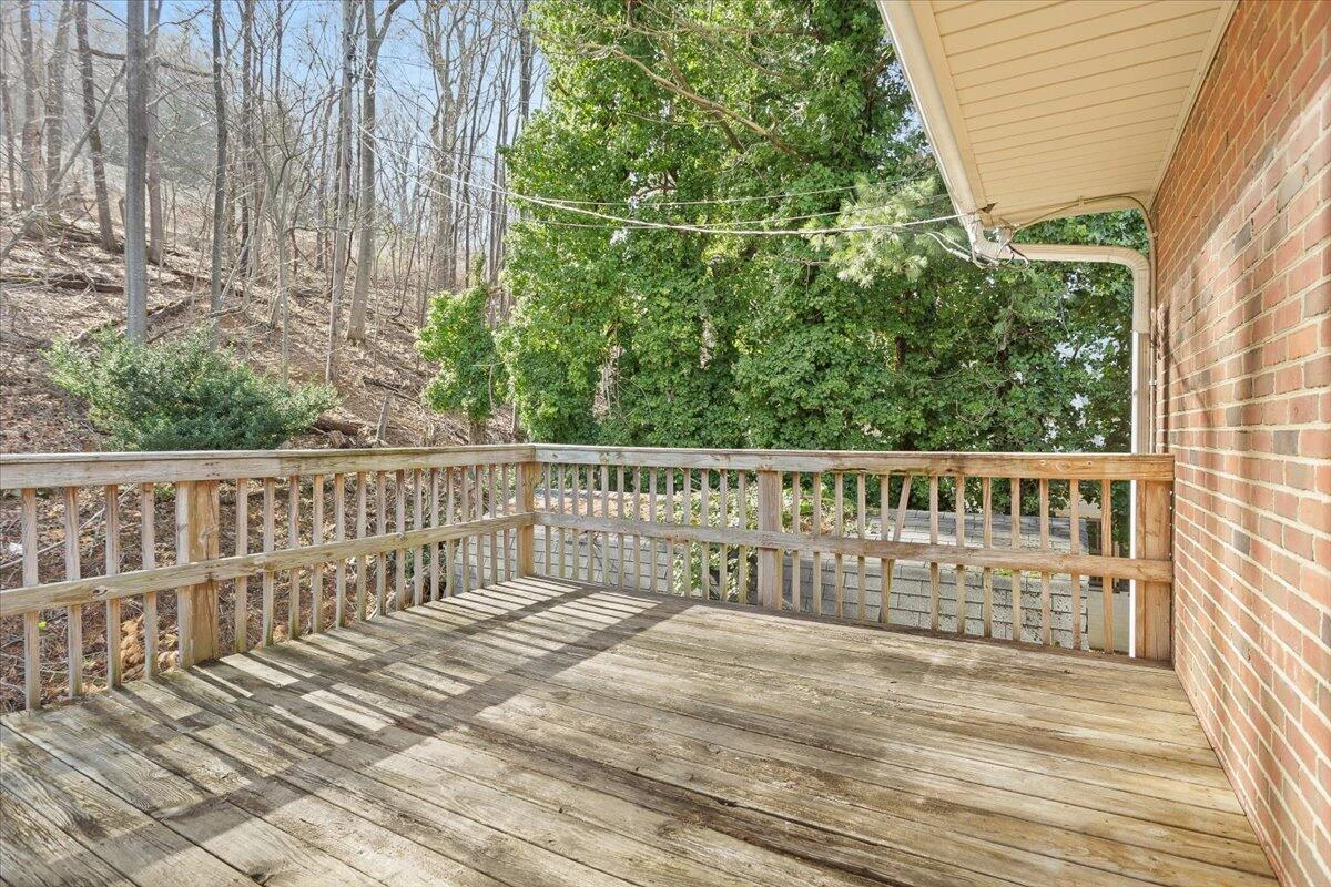 1909 Pelham DR - Photo 35