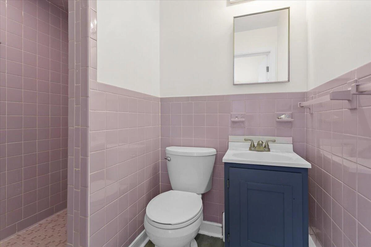1909 Pelham DR - Photo 41