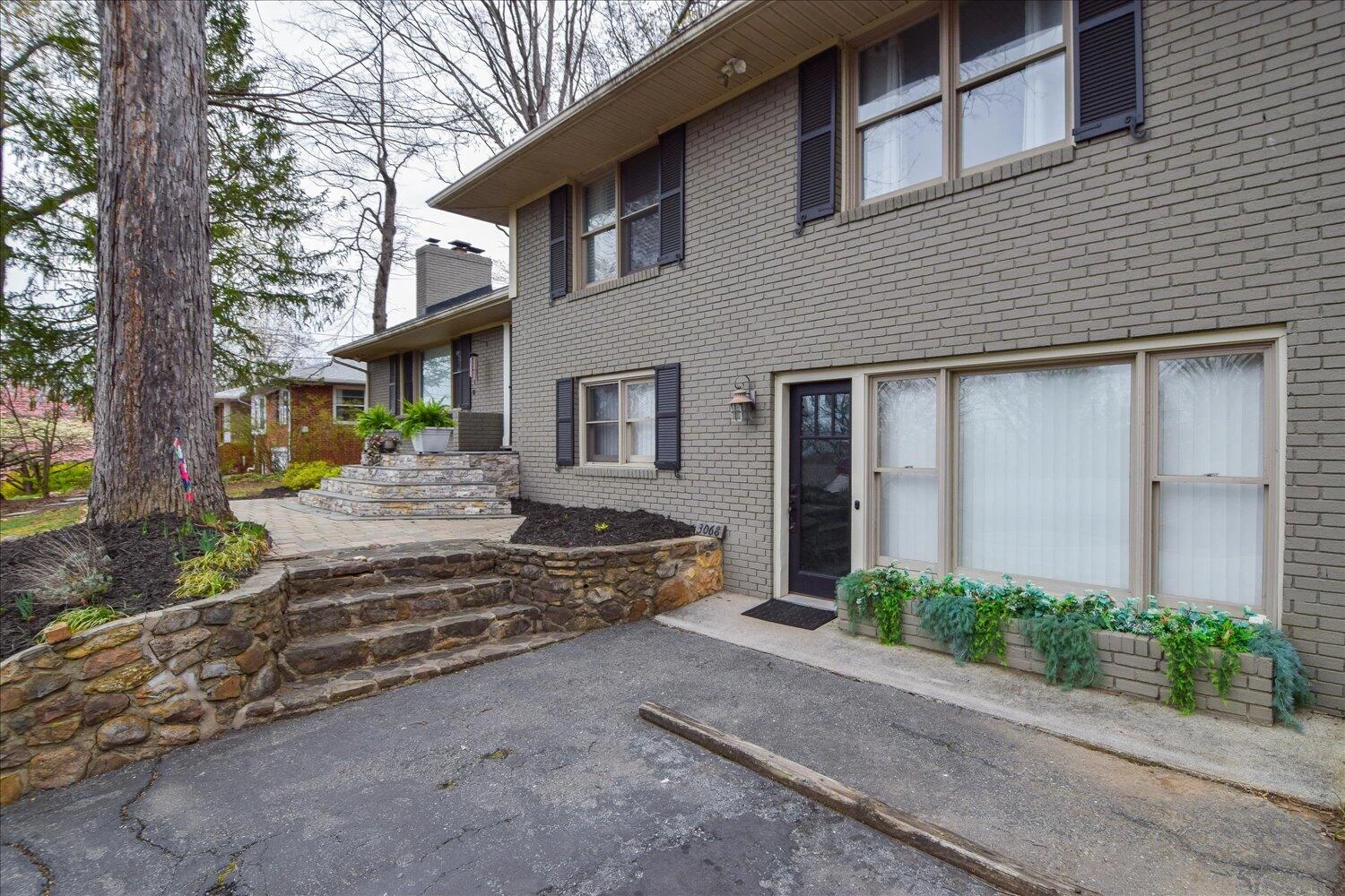 3068 Sedgefield RD - Photo 29