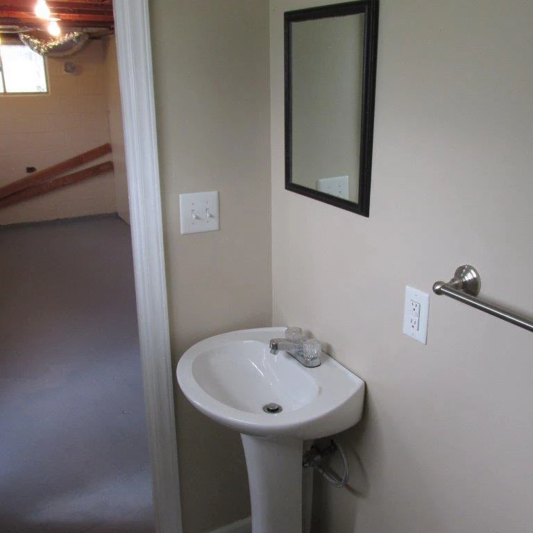 1425 Carlisle AVE - Photo 17