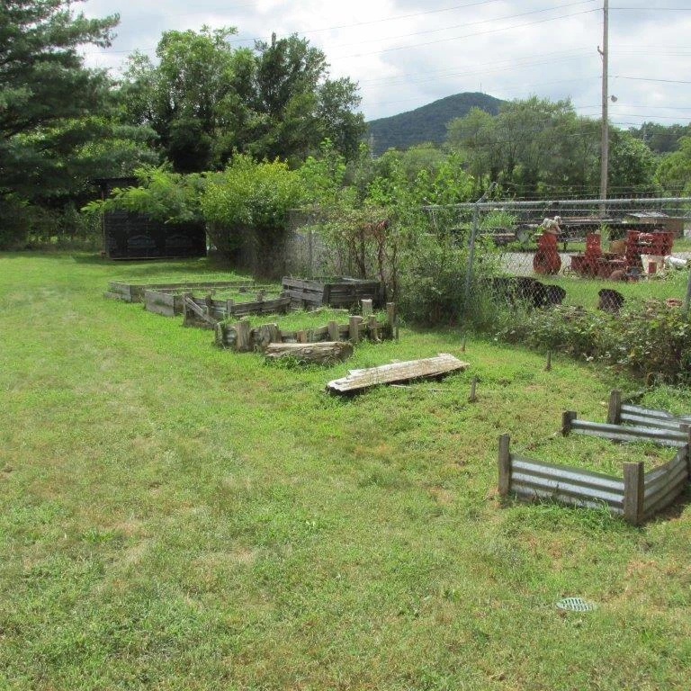 1425 Carlisle AVE - Photo 24