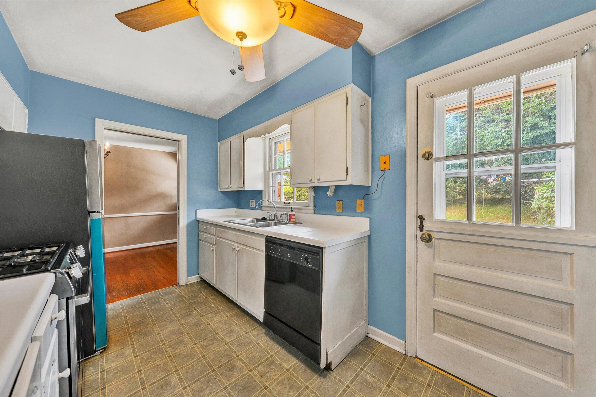4811 Norwood ST - Photo 7