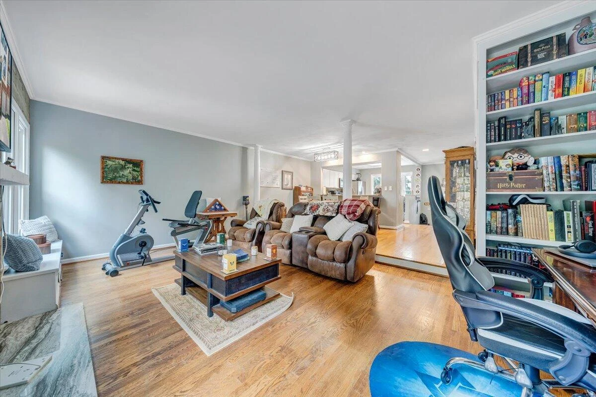 4715 Wembley PL - Photo 15
