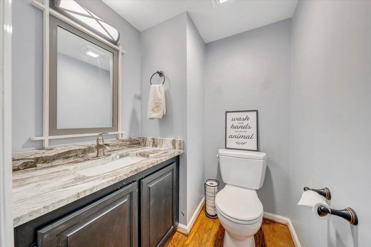 4715 Wembley PL - Photo 17