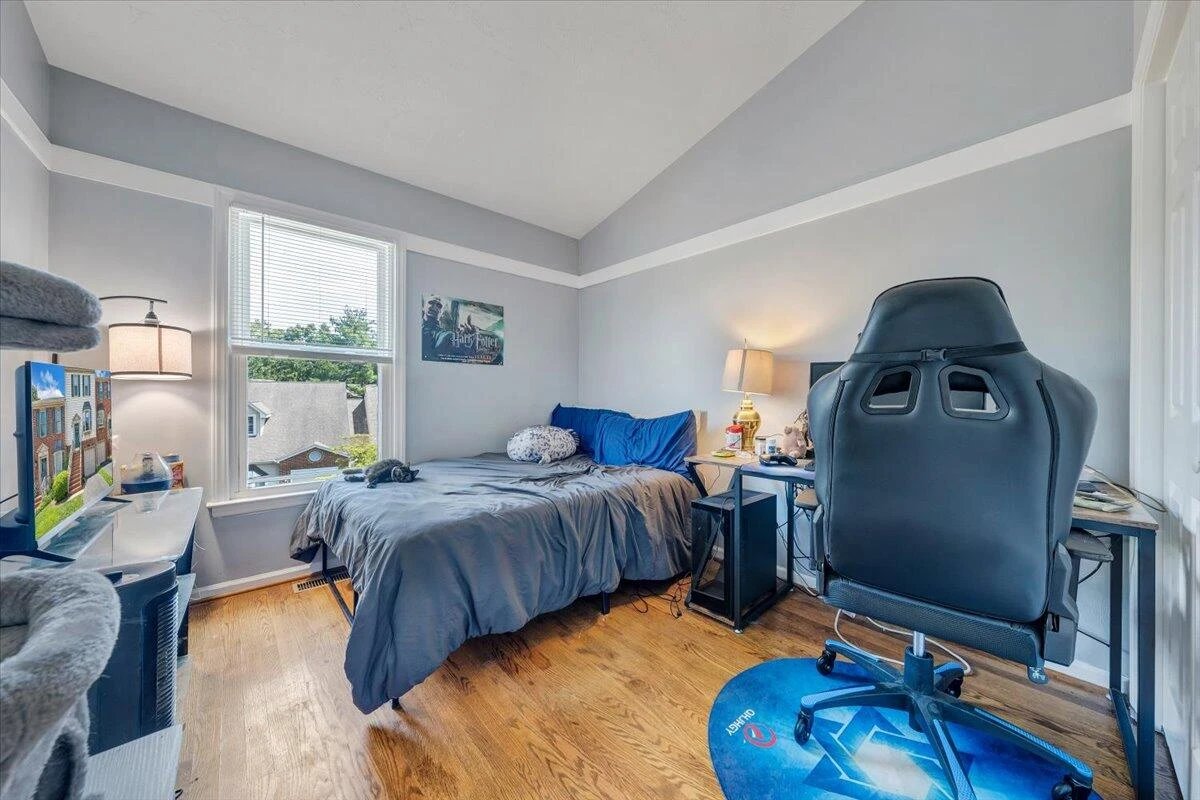 4715 Wembley PL - Photo 33