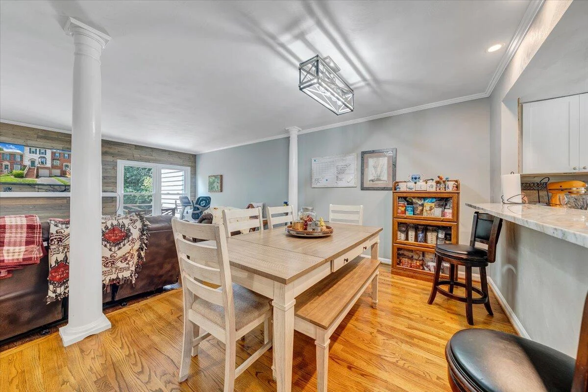 4715 Wembley PL - Photo 11