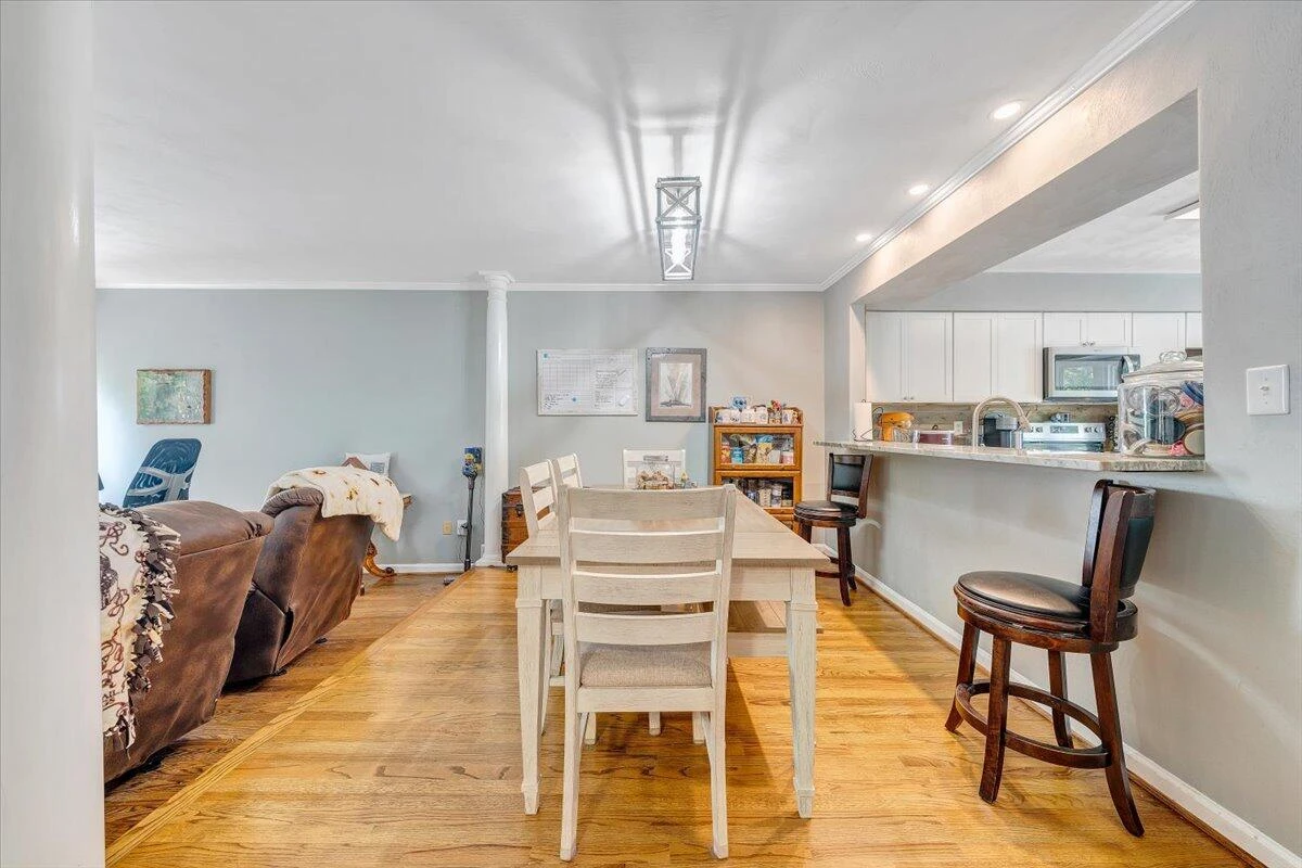 4715 Wembley PL - Photo 12