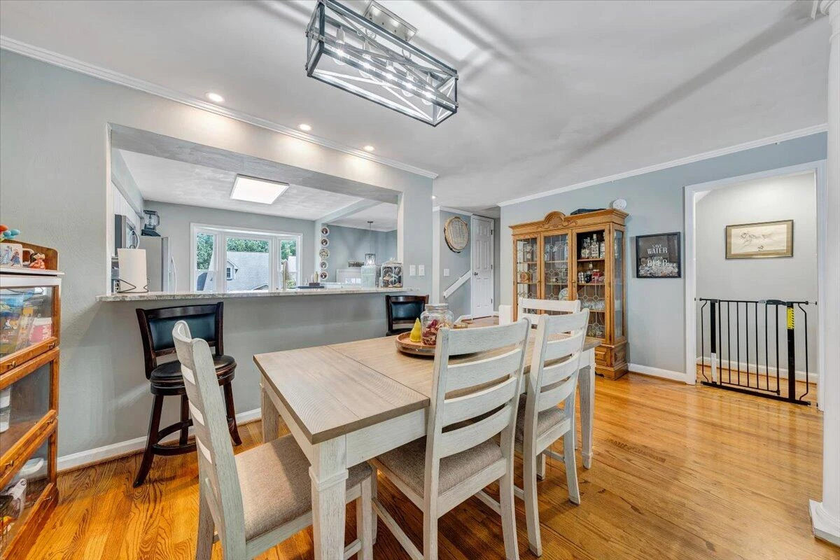 4715 Wembley PL - Photo 13