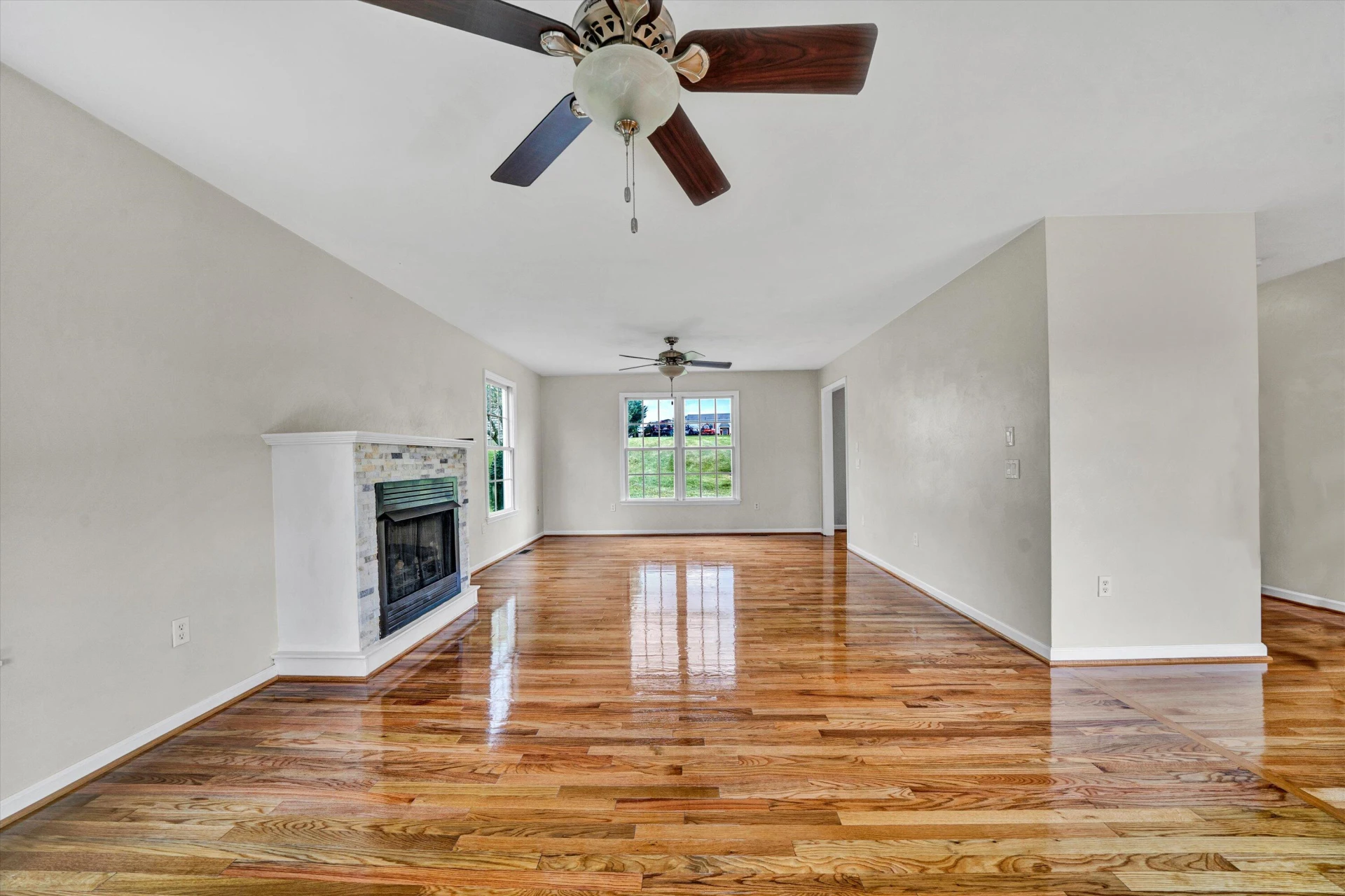 2269 Karen DR - Photo 14