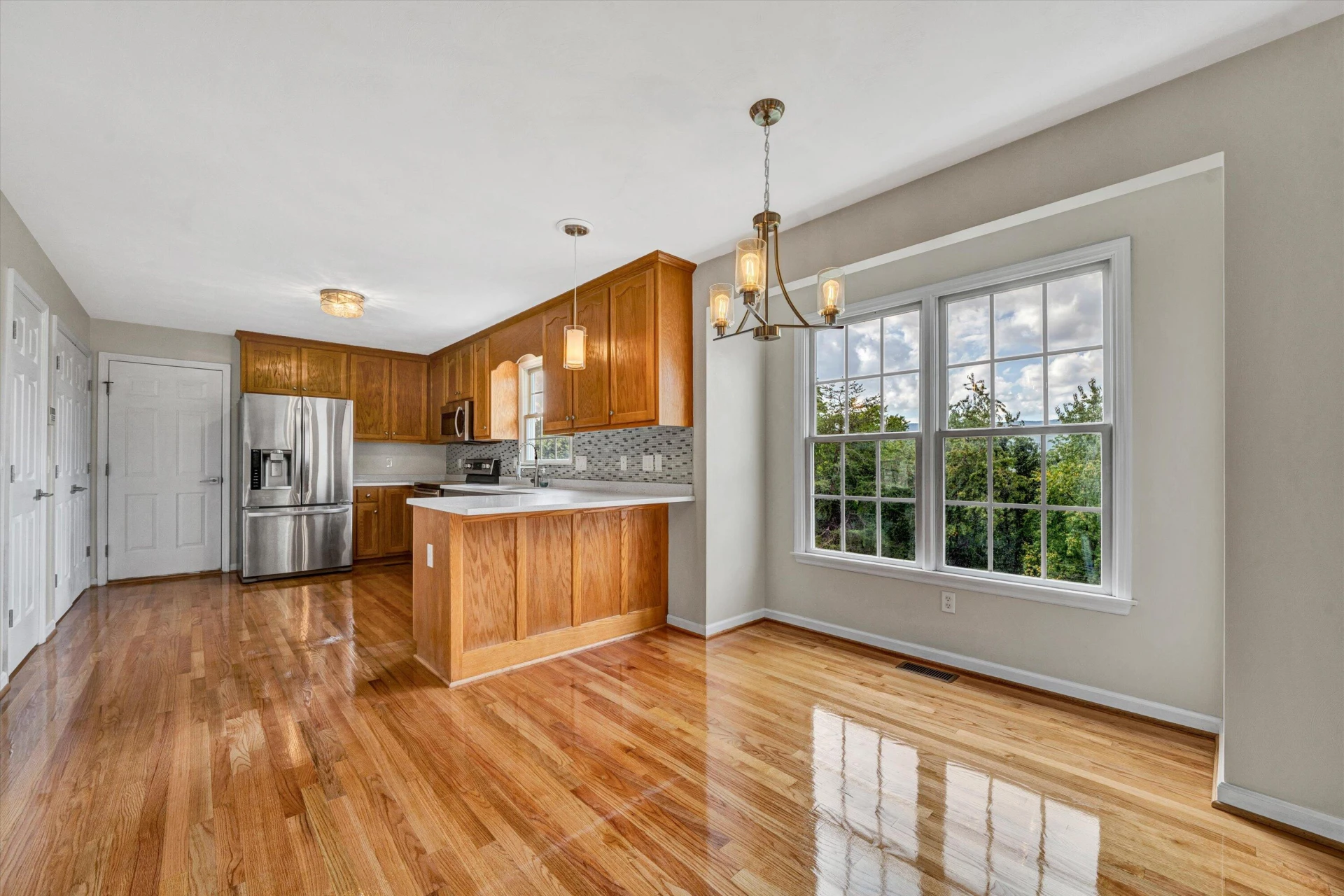 2269 Karen DR - Photo 18