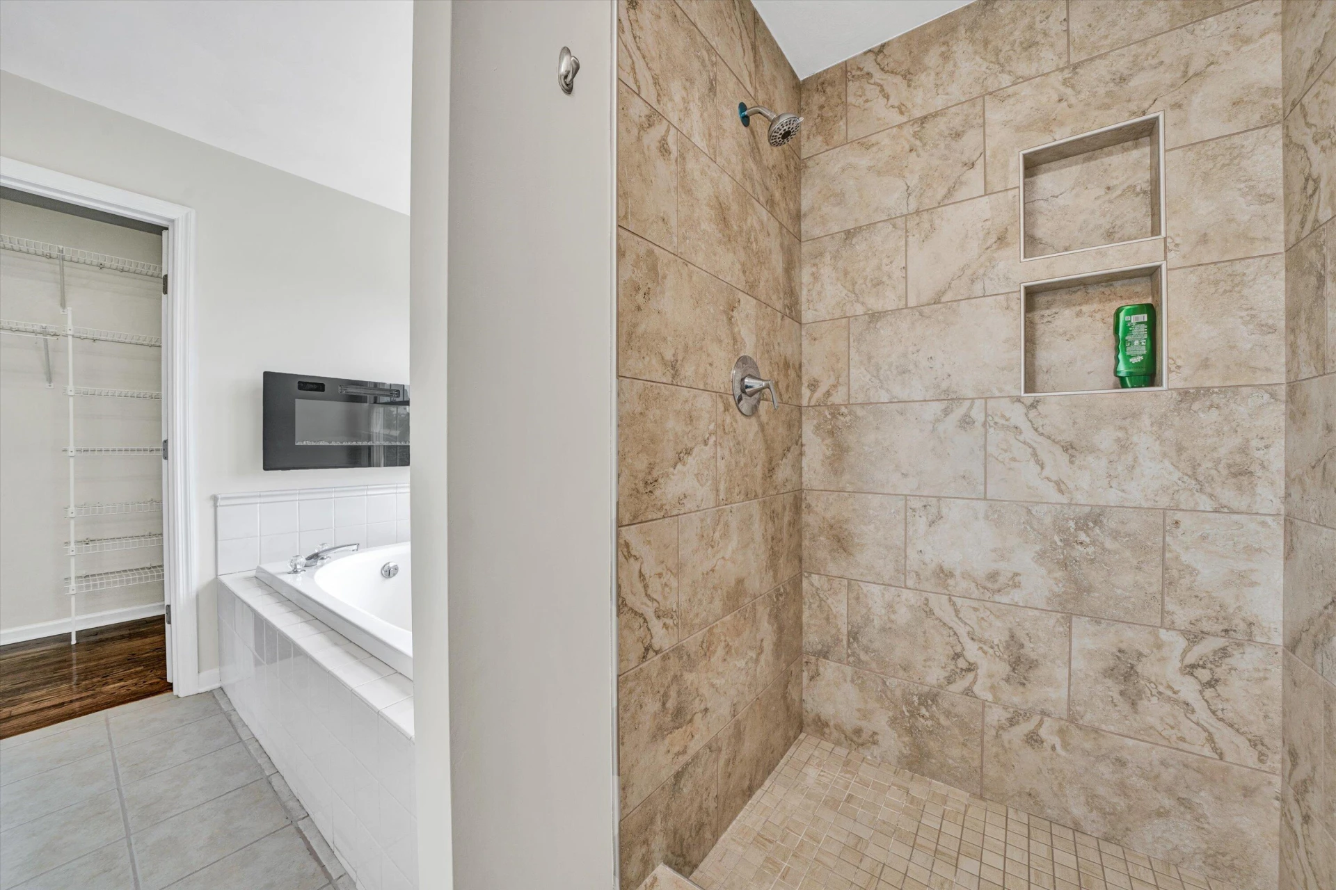 2269 Karen DR - Photo 36