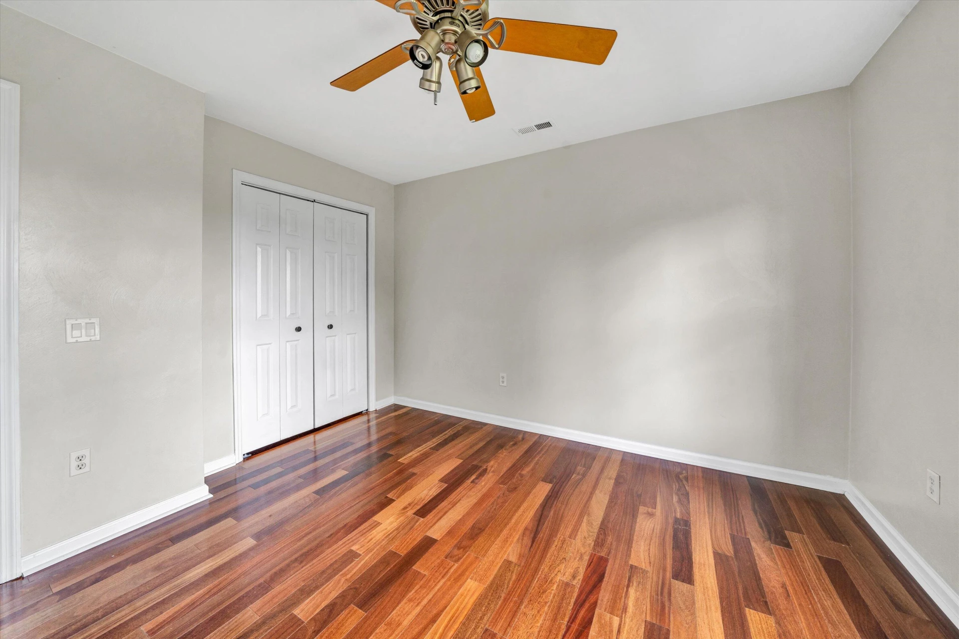 2269 Karen DR - Photo 43