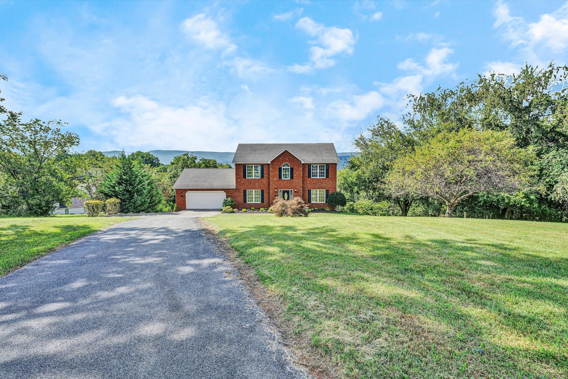 2269 Karen DR - Photo 54