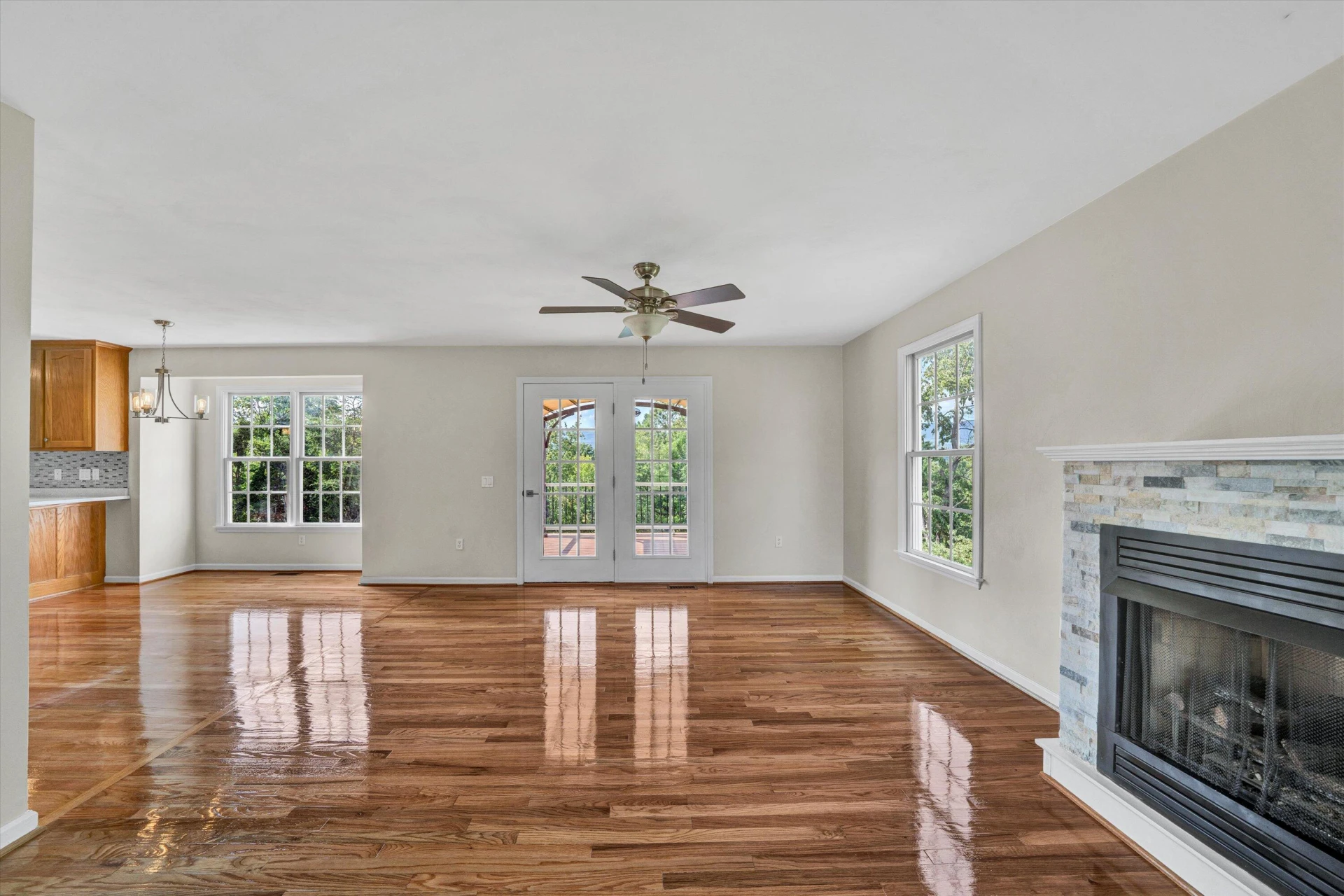 2269 Karen DR - Photo 12
