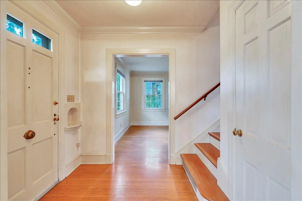 2418 Oregon AVE - Photo 21