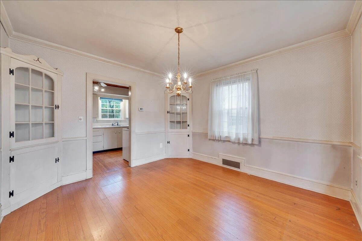 2418 Oregon AVE - Photo 30