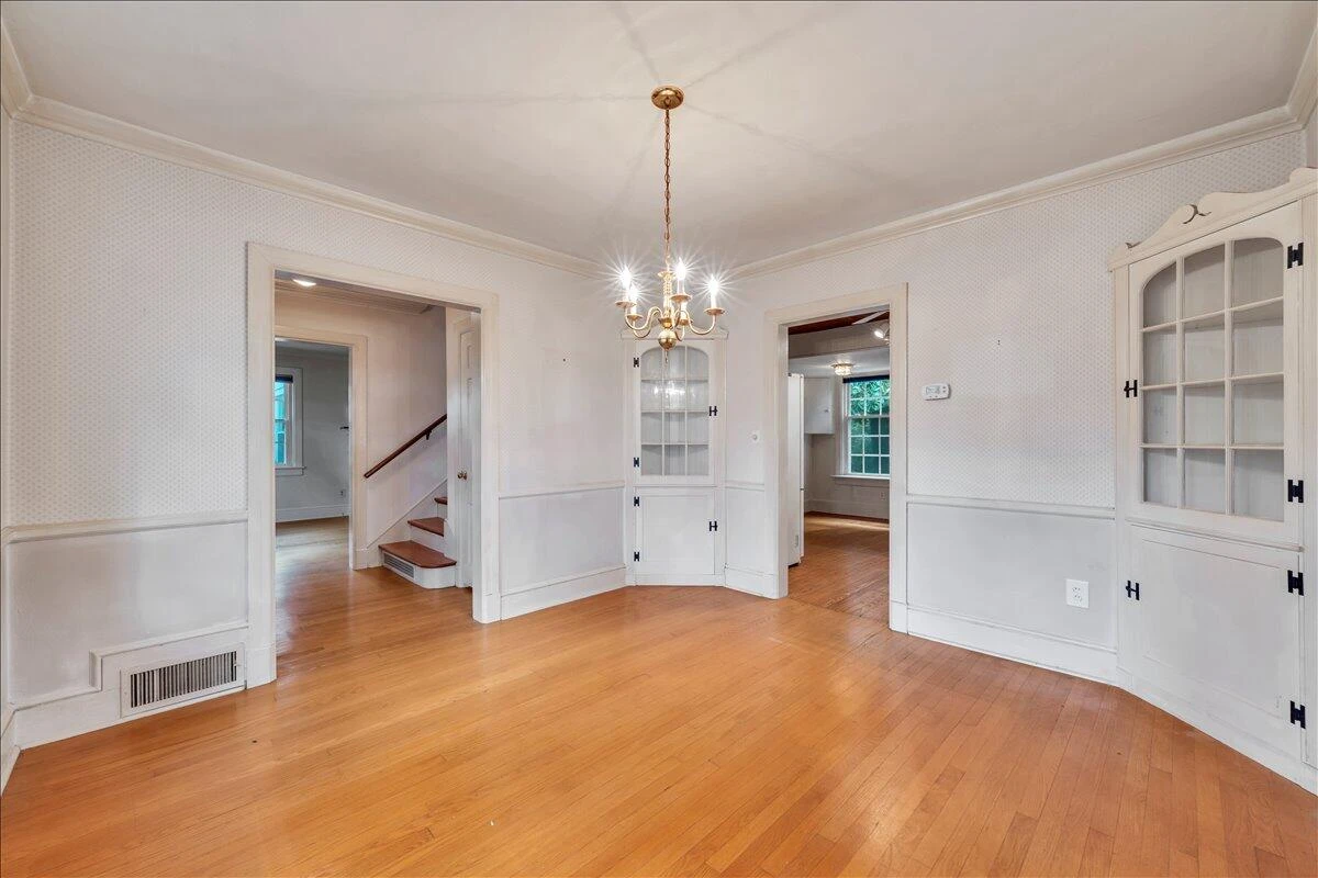 2418 Oregon AVE - Photo 31