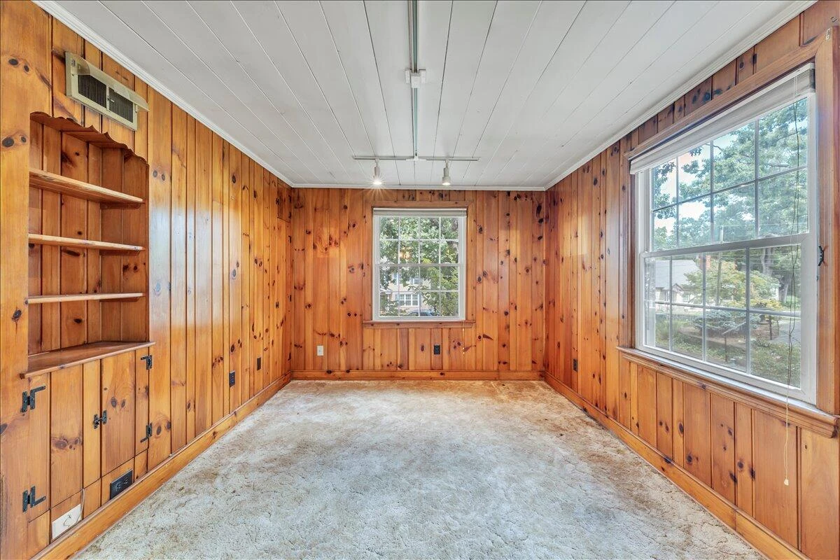 2418 Oregon AVE - Photo 41