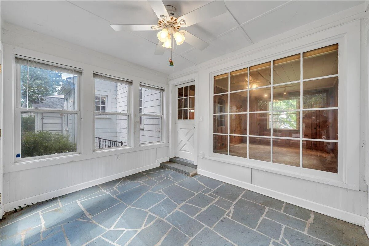 2418 Oregon AVE - Photo 48